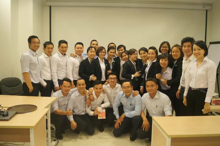 Cùng học viên sau buổi đào tạo Digital Marketing tại Novaland